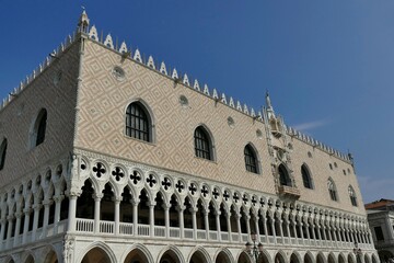 Naklejka premium La façade sud du Palais des Doges de Venise