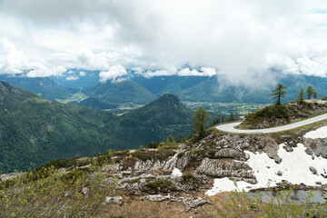 Blick vom Loser auf die Panoramastraße sowie das Ausseerland und im Salzkammergut, Streiermark,...