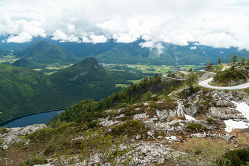 Blick vom Loser auf die Panoramastraße sowie das Ausseerland und im Salzkammergut, Streiermark,...