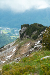 Blick vom Loser auf Bad Aussee sowie das Ausseerland und den Dachsteingletscher, Salzkammergut, Streiermark, Österreich im Sommer