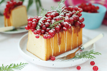 A biscuit decorated with red currant	