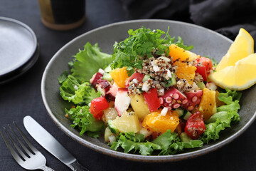 たことフルーツとキヌアの爽やか夏のセビーチェ　マリネサラダ