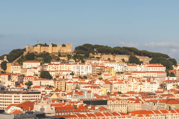 Obraz premium A photo of the Lisbon Castle in Portugal 