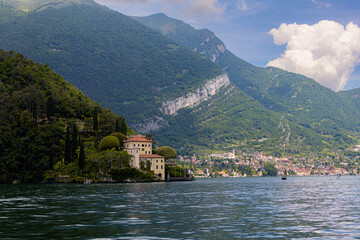 Fototapeta premium Photographie d'architectures du Lac de Côme en Italie