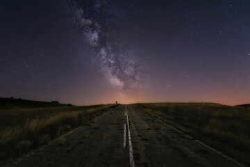 Milky Way over an old road in the Masa moor, Burgos
