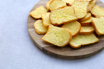 Crispy butter and sugar bread