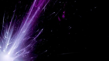 Futuristischer Lichteffekt in hell leuchtender Energiestruktur, violett, schwarz, blau,...