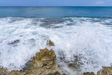  Ko Olina Beach Park, Leeward Coast of Oahu, Honolulu, Hawaii geology. Beachrock is a friable to well-cemented sedimentary rock. Salt weathering Tafoni
