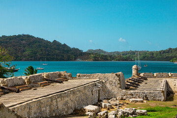 Portobelo, Colón, Panama, fuerte, ruinas, fortificaciones, bateria de santiago, caribe, historia 