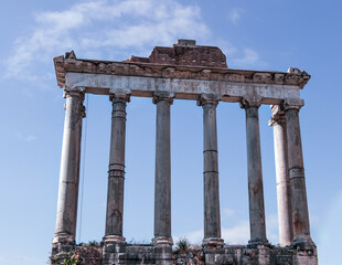 Fototapeta premium Ancient Roman Temple - temple of Saturn 