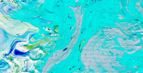 Fluid Beauty: Unveiling the Mysterious Allure of Liquid Art in Oil
