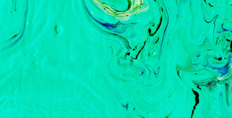 Fluid Beauty: Unveiling the Mysterious Allure of Liquid Art in Oil
