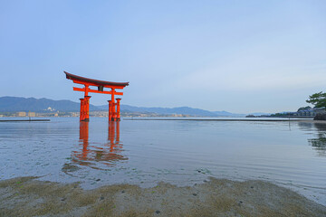厳島神社