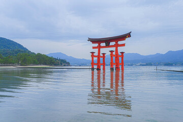 厳島神社