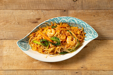 stir fried noodles with vegetables	