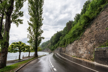 Lake thun road