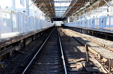 Naklejka premium 駅のホームドア