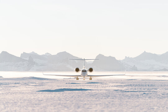 gulfstream g550 jet