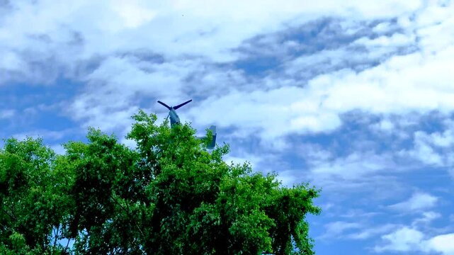 MV-22B Osprey Flying over Leavenworth Kansas KS