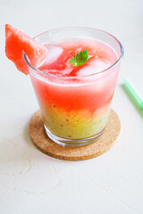 スイカとキウイのジュース