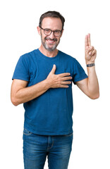 Handsome middle age hoary senior man wearin glasses over isolated background Swearing with hand on...