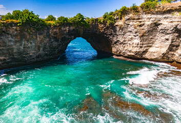 Fototapeta premium Airview of Broken Beach on Nusa Penida Island, Indonesia