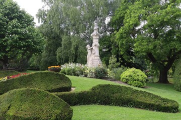 Le jardin Henri Vinay, parc public, ville de Le Puy en Velay, département de la Haute Loire, France