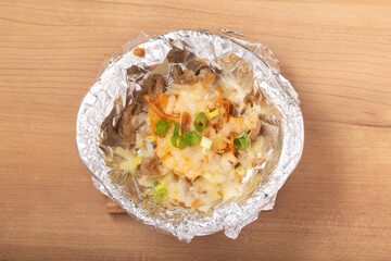 豚キムチ　チーズ焼き