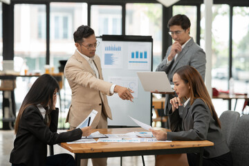 Asian business group Clap your hands to show your good genes.