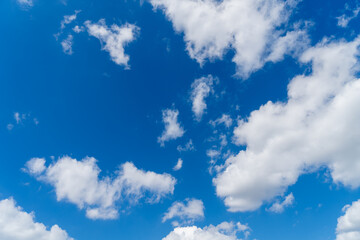 雲のある青空