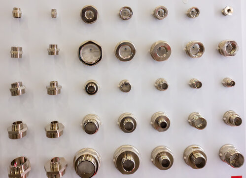 Metal nipples, fittings and adapters for plumbing fittings