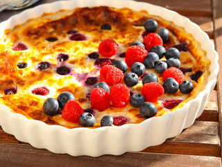 Healthy cottage cheese and berry bake