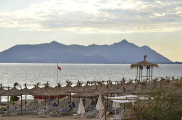 spiaggia con vista sul maga circe, Italia