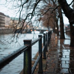 Obraz premium A picturesque riverside promenade in the city, ideal for a tranquil and undisturbed stroll