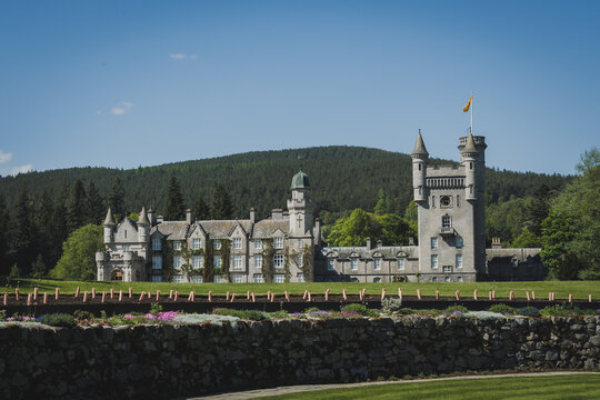 balmoral castle in scotland
