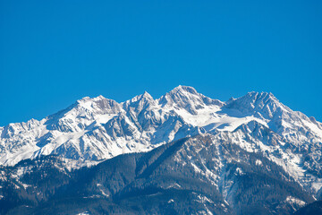 Obraz premium Snow mountain scenery background picture