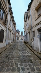 LAON (Aisne)
