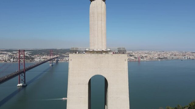 Ponte 25 de Avril Bridge, Christ the King statue, Alameda, Tagus River, Lisbon, Portugal