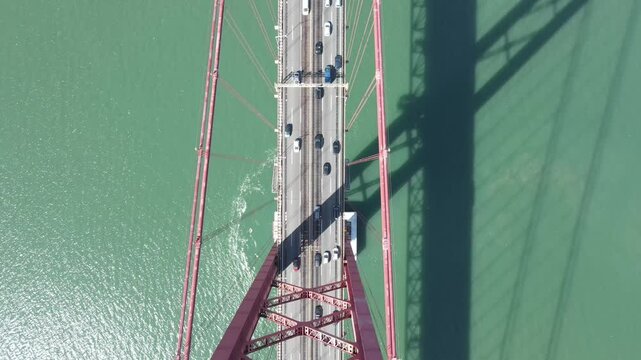 Ponte 25 de Avril Bridge, Christ the King statue, Alameda, Tagus River, Lisbon, Portugal