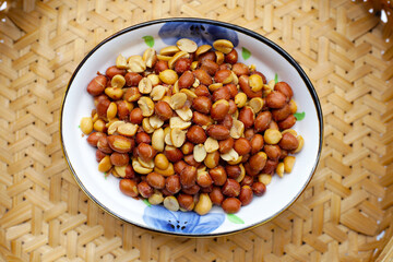 Red skin peanuts roasted salted, peanut snacks