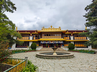 Fototapeta premium Takten Migyur Podrang - Palace of the 14th Dalai Lama at Norbulingka