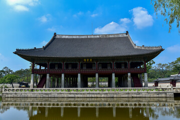 Obraz premium pavilion in the Kyungbok palace, Korea