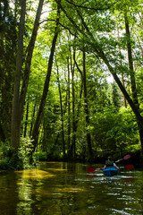 Spływ kajakowy piękną rzeką Marózką 1 © Krzysiek Cegiełka