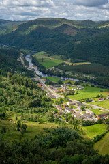 &Oslash;rneknipen, Kv&aring;s, Lyngdal, Norway
