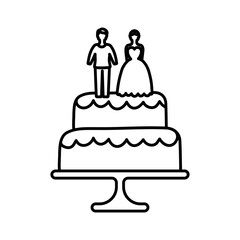 Cake with figures of the newlyweds

