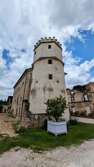 CHATEAU DE L'ARTHAUDIERE - SAINT-BONNET-DE-CHAVAGNE (Isère)