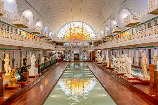 Swimming pool decor of La Piscine, Roubaix, France