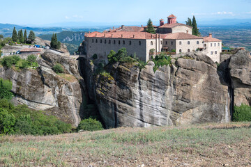 Fototapeta premium Panoramic view of Meteora Monasteries, Thessaly, Greece