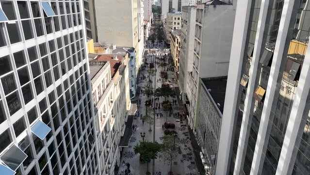 Curitiba in Brazil. Downtown street XV de Novembro. Rua das Flores. Touristic place, flowered street, historic downtown. Commerce, local people and tourists. Timelapse

