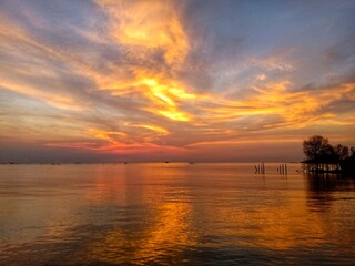 Beautiful landscape of sea and clouds in the afternoon. Landscape background of beach and clouds. 